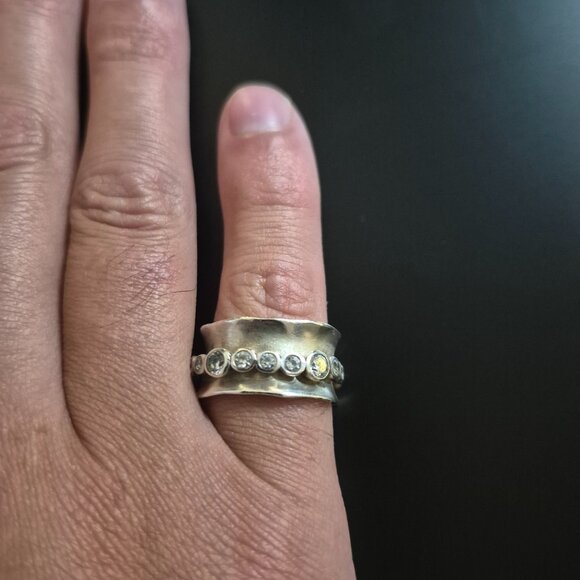 Silver spin me around ring size 8 - Picture 1 of 4